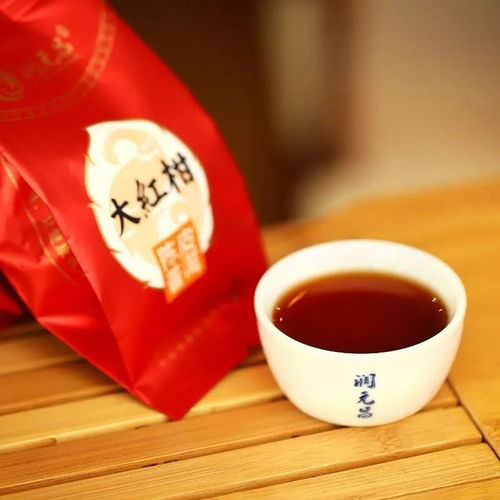 驚喜好茶,吉祥佳禮 潤元昌狗年生肖紀(jì)念大紅柑粉墨登場